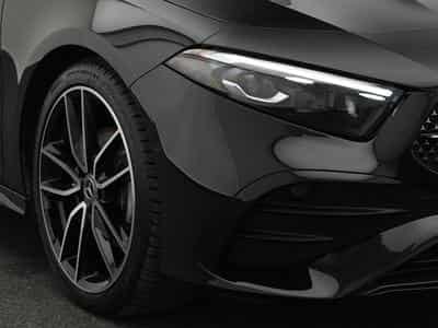 Mercedes A 200 d AMG-Line Multi+Kamera+Night+19" (2025) - Photo 9