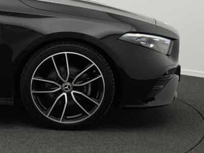 Mercedes A 200 d AMG-Line Multi+Kamera+Night+19" (2025) - Photo 8