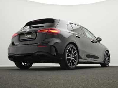 Mercedes A 200 d AMG-Line Multi+Kamera+Night+19" (2025) - Photo 11