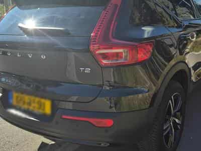 Volvo XC40 VOLVO XC40 T2 automatic Essence Plus Dar (2022) - Photo 12