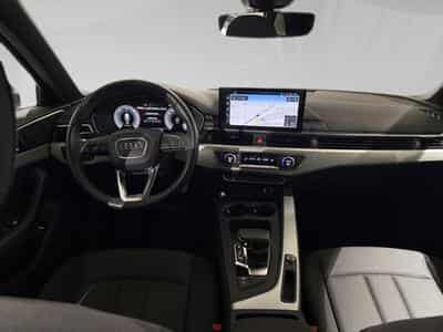 Audi A4 Avant 2.0 TDI S tronic S line (2023) - Photo 5