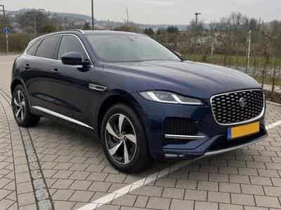 Jaguar F-Pace (2022) - Photo 2