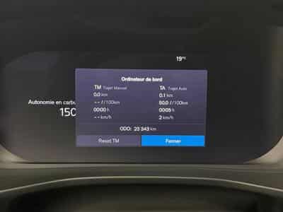 Volvo XC40 CORE HEV 163CV (2024) - Photo 9
