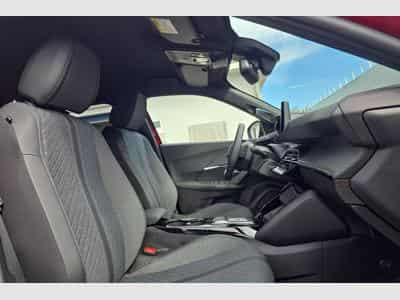 Peugeot 2008 Hybrid 145 e-DCS6 Allure (2026) - Foto 9