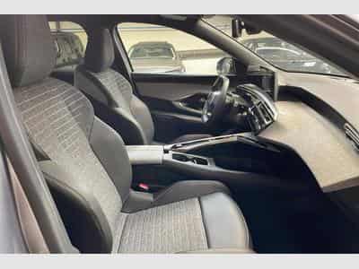 Peugeot 3008 Hybrid 145 e-DCS6 Allure (2025) - Photo 9