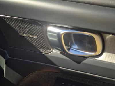 Volvo XC40 VOLVO XC40 T2 automatic Essence Plus Dar (2022) - Foto 9