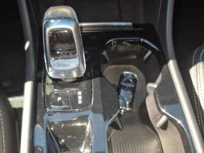 Volvo XC40 VOLVO XC40 T2 automatic Essence Plus Dar (2022) - Foto 14