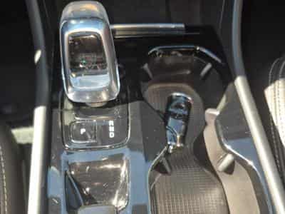 Volvo XC40 VOLVO XC40 T2 automatic Essence Plus Dar (2022) - Foto 15