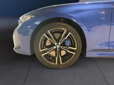 BMW 330 330d xDrive Touring M Sport (2025) - Photo 8