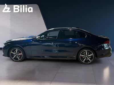 BMW Série 5 550e xDrive Berline (2025) - Photo 3