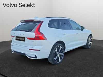 Volvo XC60 B4 Plus Dark / Essence (2024) - Foto 4
