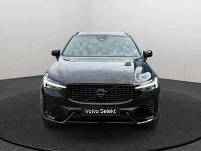 Volvo XC60 B5 AWD Ultra Black Edition / Essence (2025) - Foto 9