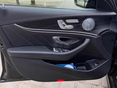 Mercedes E 43 AMG (2018) - Photo 11