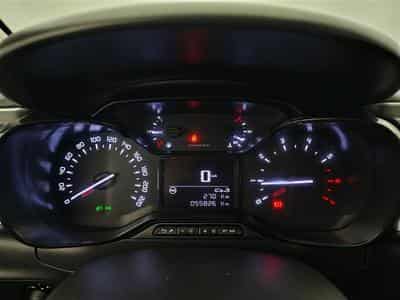 Citroën C3 1.2i PureTech Shine CARPLAY / FULL LED / JA 16" (2023) - Photo 10