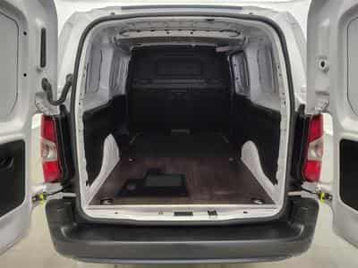 Citroen Berlingo 1.5 BlueHDi XL Heavy EAT8 NAVI / FULL LED (2025) - Foto 14