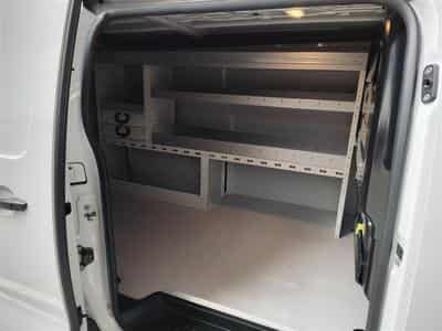 Peugeot Expert 2.0 BlueHDi L2 Premium EAT8 NAVI / CLIM / TEL (2023) - Photo 14