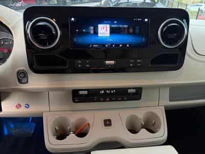 Mercedes Sprinter Sprinter VIP Configuration Luxe 317 Cdi 170 ch (2023) - Photo 9