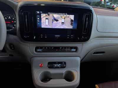Mercedes Vito Tourer CDI extra-long L3 VIP 2.0 136CV (2025) - Photo 9