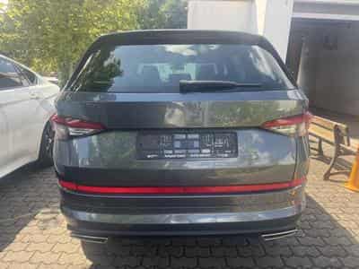 Skoda Kodiaq SKODA KODIAQ RS PANORAMA LEDER KEYLESS STANDHEIZUNG AHK (2020) - Photo 10