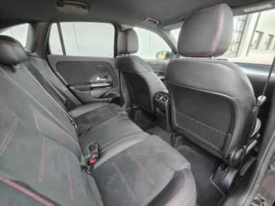 Mercedes GLA 200 GLA 200 7G-DCT PACK AMG CARPLAY GPS SIEGE CHAUFFANTS (2021) - Foto 9