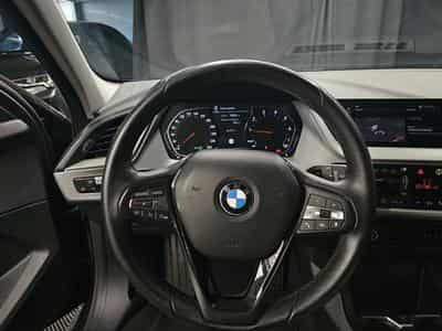 BMW 118 Business (2021) - Photo 13
