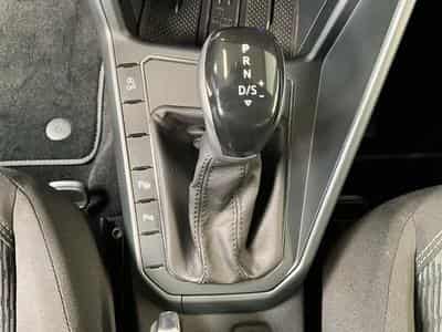VW Polo R-Line+DSG+P.Assistance+P.Lumiere+Air-Care-Climatronic (2025) - Photo 12