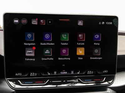 Cupra Leon Pure-Performance+DSG+Sennheiser+AHK+Dynamic-Design (2025) - Photo 13