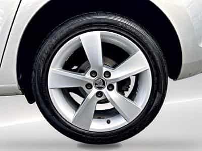 Skoda Rapid 1.0 TSI 95 CLEVER (2019) - Photo 9