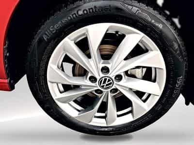 VW POLO 1.0 TSI 95 STYLE DSG7 (2023) - Photo 9