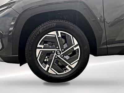 Hyundai TUCSON 1.6 T-GDI 239 HYBRID INTUITIVE (2026) - Photo 9