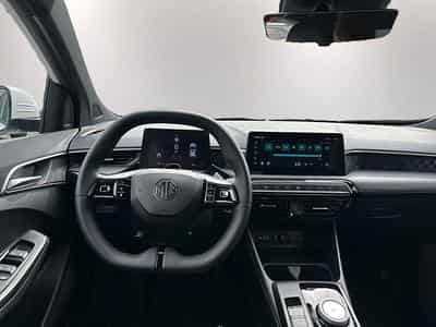 MG MG3 1.5 HYBRID+ 195 LUXURY (2026) - Photo 10