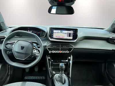 Peugeot 2008 1.2 100 ALLURE (2025) - Photo 10
