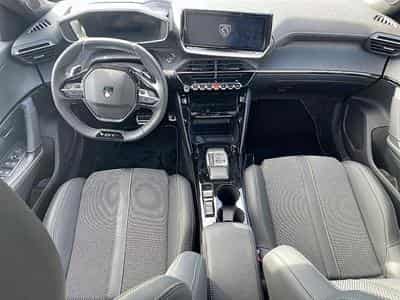 Peugeot 2008 1.2 HYBRID 145 GT E-DCS6 (2025) - Foto 10