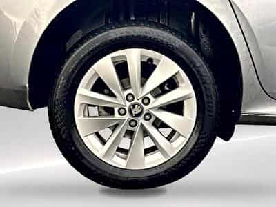 Skoda KAMIQ 1.0 TSI 116 SELECTION DSG7 (2025) - Photo 9