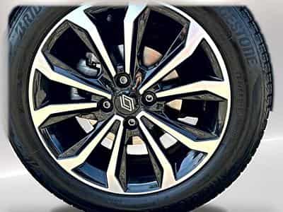 Renault Clio 1.0 TCE 90 TECHNO (2025) - Photo 9