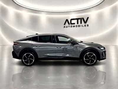 Peugeot 408 HYBRID 145 GT E-DCS6 (2025) - Foto 8