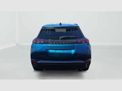 Peugeot 2008 Hybrid 145 e-DCS6 Allure (2026) - Foto 6