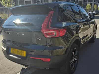 Volvo XC40 VOLVO XC40T2 automatic Essence Plus Dark (2022) - Photo 2