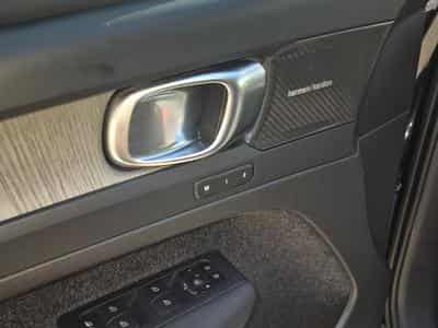 Volvo XC40 VOLVO XC40T2 automatic Essence Plus Dark (2022) - Photo 4