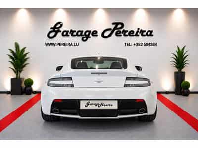Aston-Martin V8 Vantage EUROPA CARBON CUIR NAVI (2013) - Photo 3