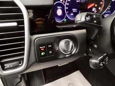 Porsche Cayenne 4.0 TURBO PSCB SPORT DESIGN CARBON APPROVED Hinterradlenkung (2019) - Photo 13
