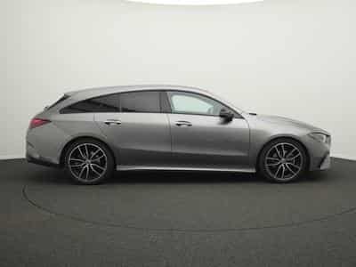 Mercedes CLA 180 AMG-Line (2025) - Photo 5