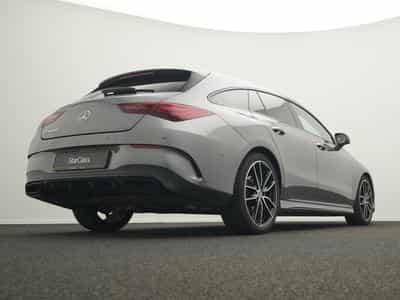 Mercedes CLA 180 AMG-Line (2025) - Photo 11