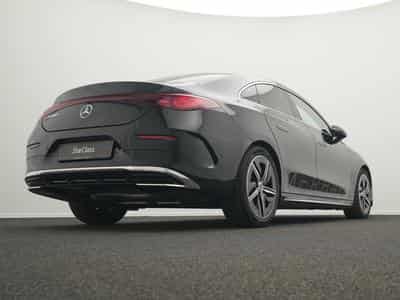 Mercedes CLA 180 AMG-Line (2025) - Photo 11