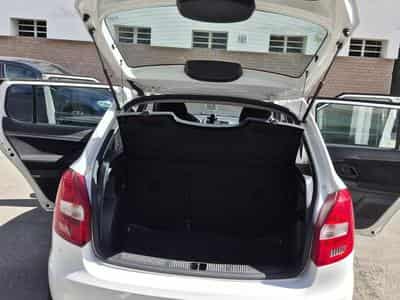 Skoda Fabia (2014) - Foto 10