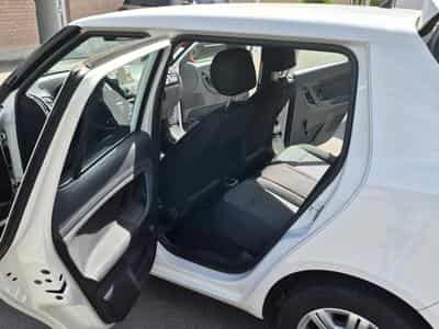 Skoda Fabia (2014) - Foto 14