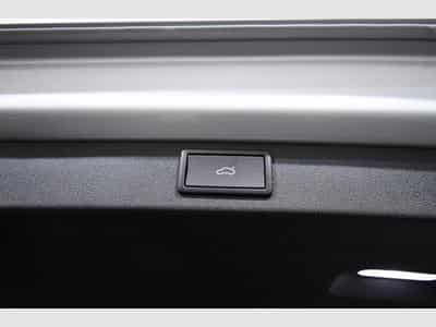 Skoda Enyaq Enyaq IV 60, Leder, AHK, Pano., Area View, HuD (2023) - Photo 9