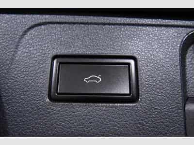 VW Passat Passat Variant R-Line 4Motion, AHK, DCC, Pano., (2019) - Photo 8
