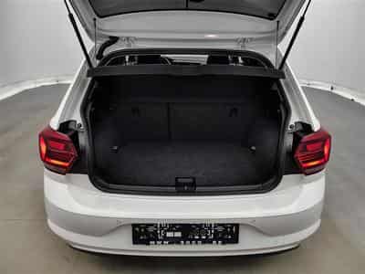 VW Polo 1.0 TSi Comfortline NAVI/PDC AV AR (2019) - Foto 14