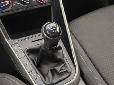 VW Polo 1.0 TSi Comfortline NAVI/PDC AV AR (2019) - Foto 12
